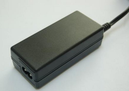 選擇和使用開(kāi)關(guān)電源適配器注意事項 選擇和使用開(kāi)關(guān)電源適配器注意事項